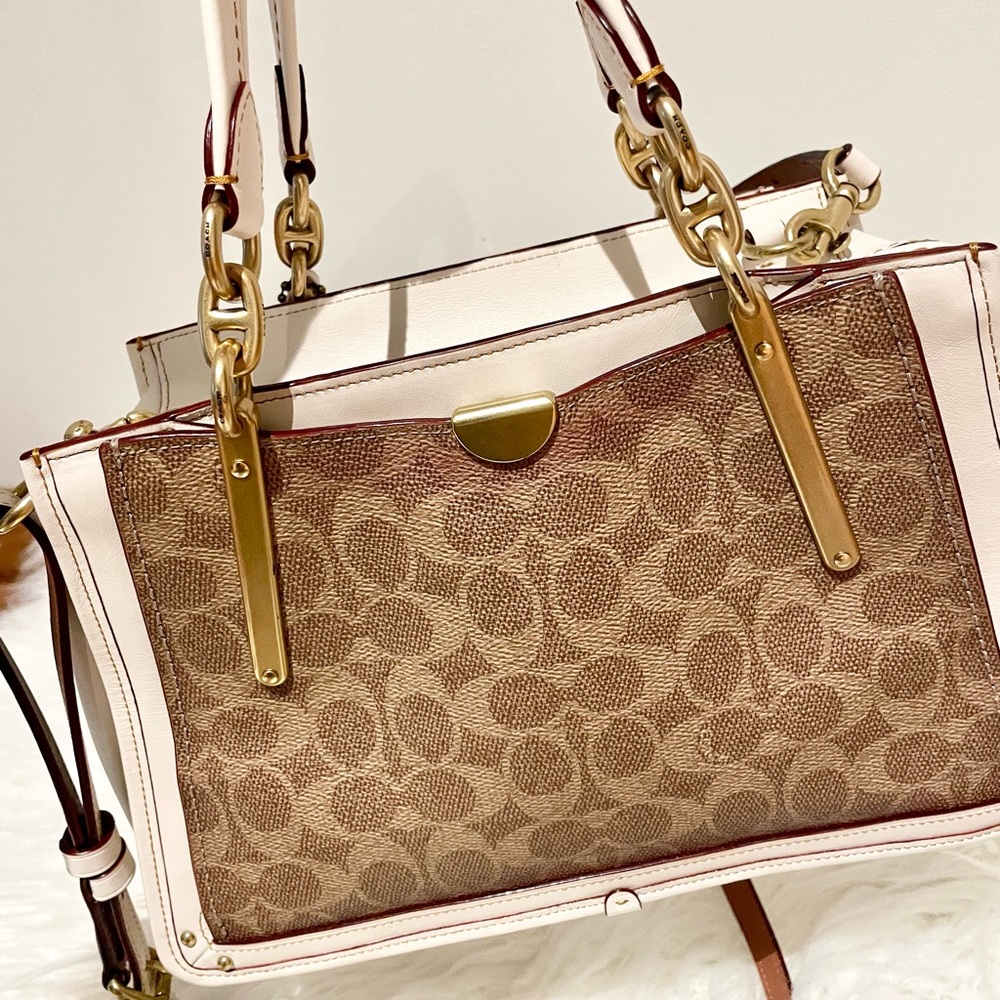 COACH
Dreamer 21 Signature Coated Canvas Satchel - Picture 5 of 15